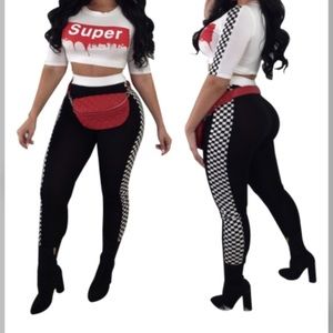 Two Piece “Super” Tank Top an Leggings